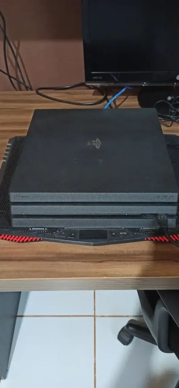 Sony Playstation 4 PRO 1TB - Foto 4