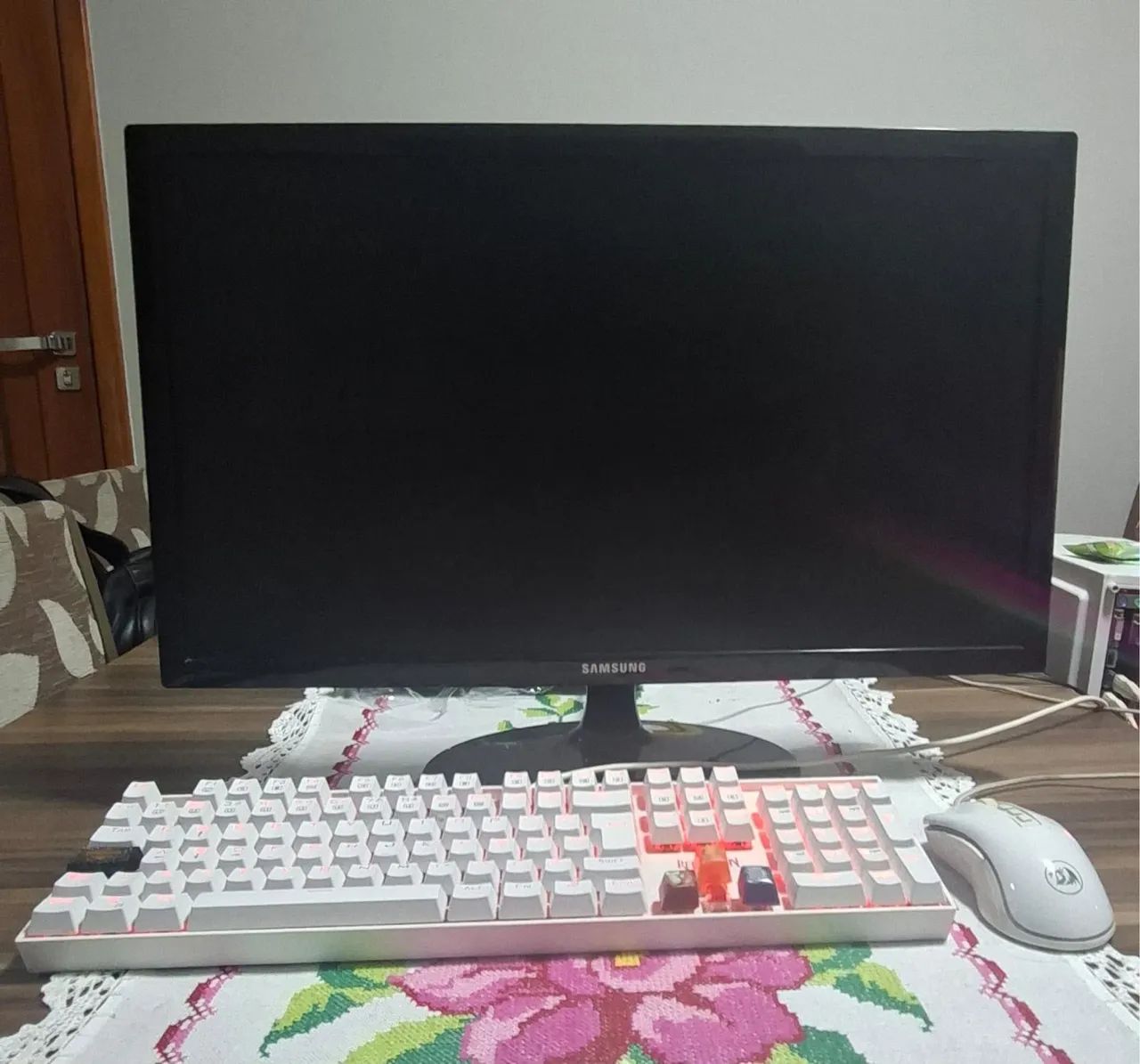 Monitor Samsung 23 pol.
