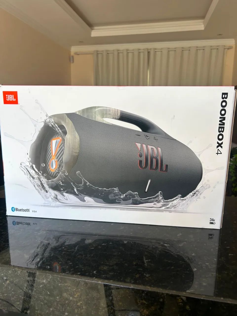 Bombox 4