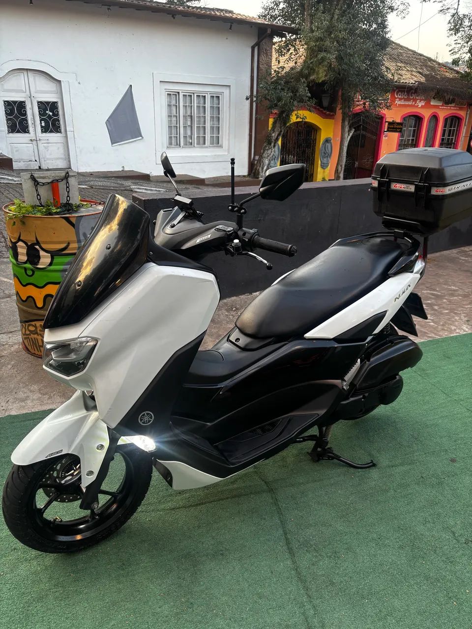 Nmax 2022 - Foto 2