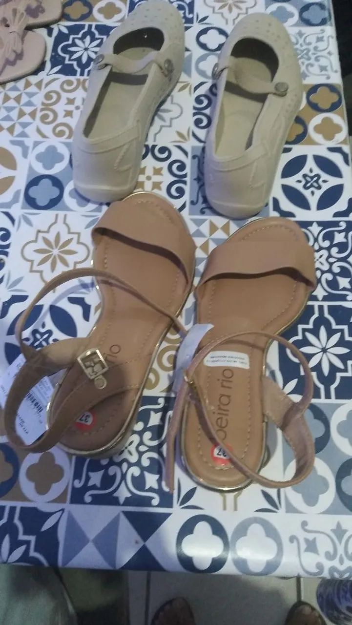 Bolsas e sapatos - Foto 4