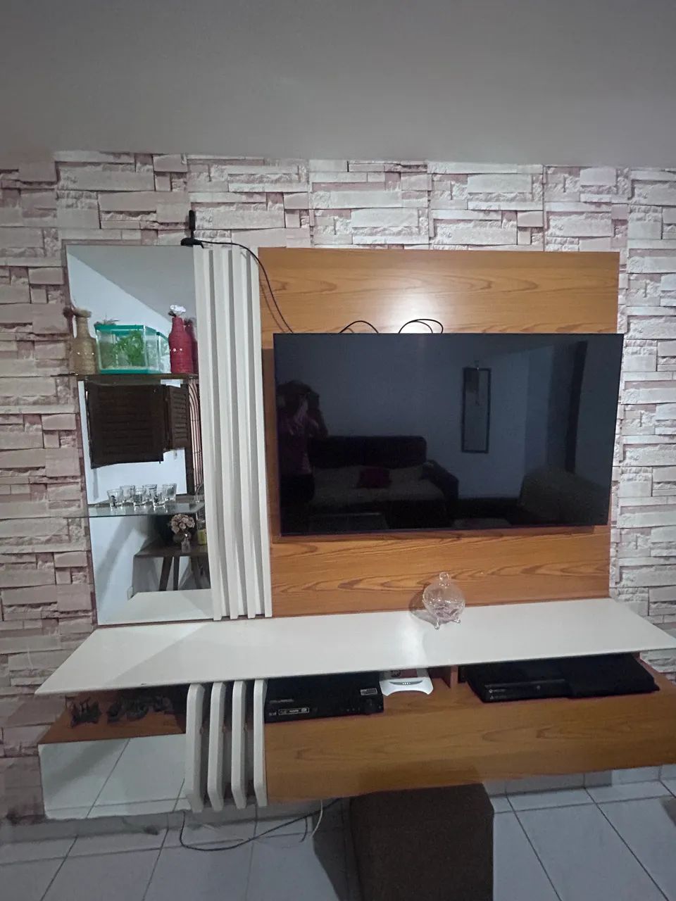 Rack com painel suspenso  - Foto 2