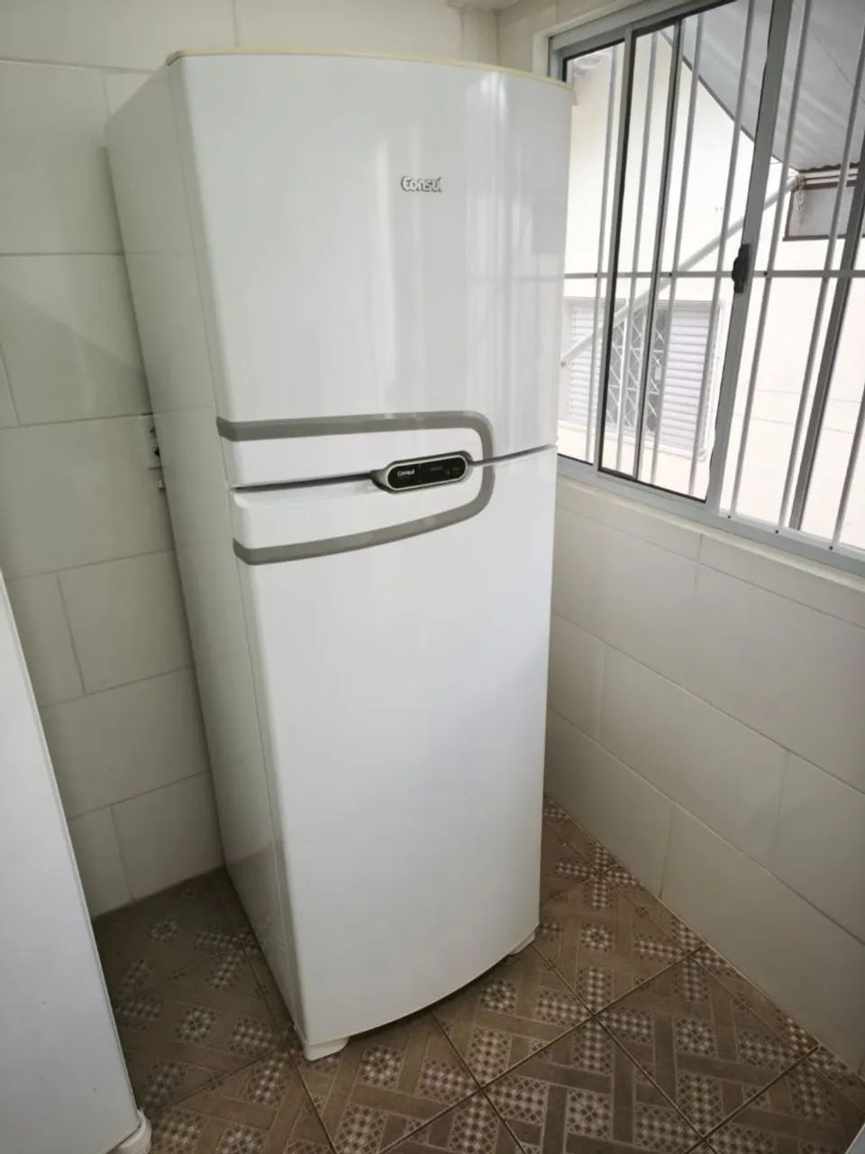 Geladeira Consul Frost Free 386L 110v