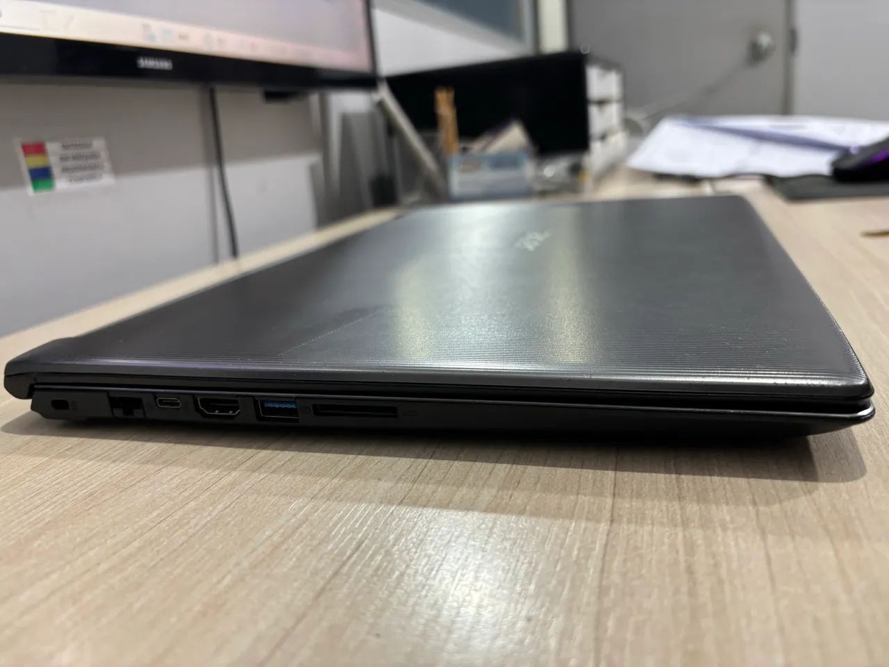 Vendo notebook ACER I7 - Foto 3