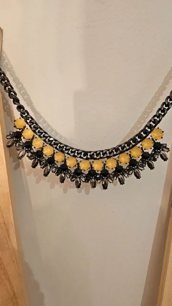 Colar Feminino Zara 