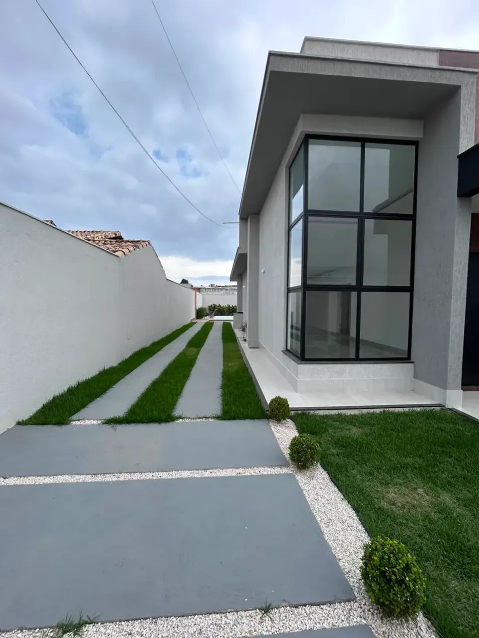 EXCLUSIVIDADE, SOFISTICAÇÃO E CONFORTO A POUCOS MINUTOS DA PRAIA! - Foto 4