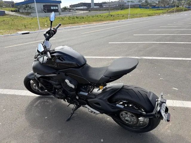Diavel V4 2025 - Foto 3