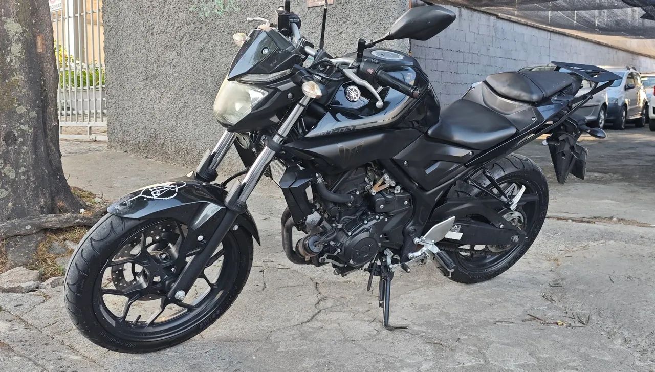 Yamaha MT 03  - Foto 2