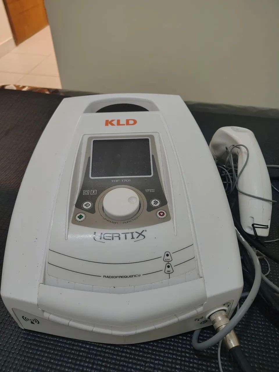 RADIOFREQUÊNCIA KLD HERTIX semi nova