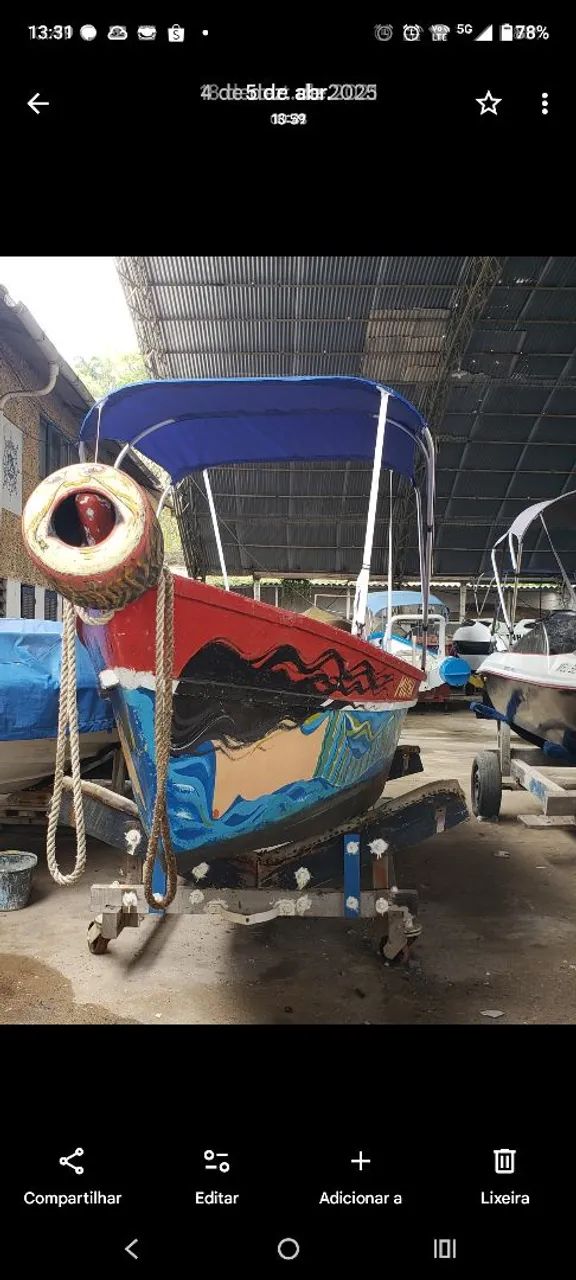 Vendo barco pesca de madeira, ótimo estado
