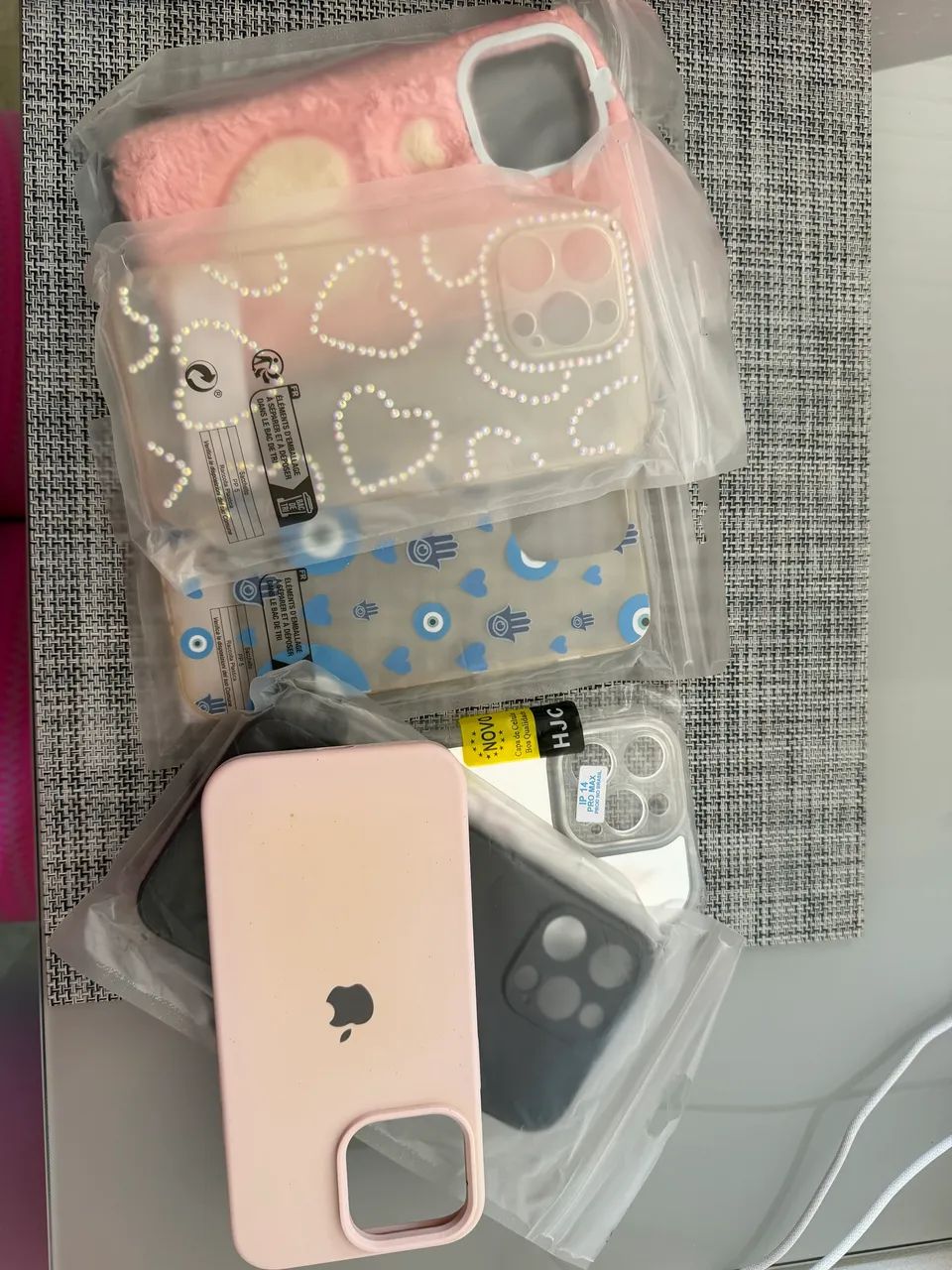 Capas IPhone  14 pro Max  - Foto 2