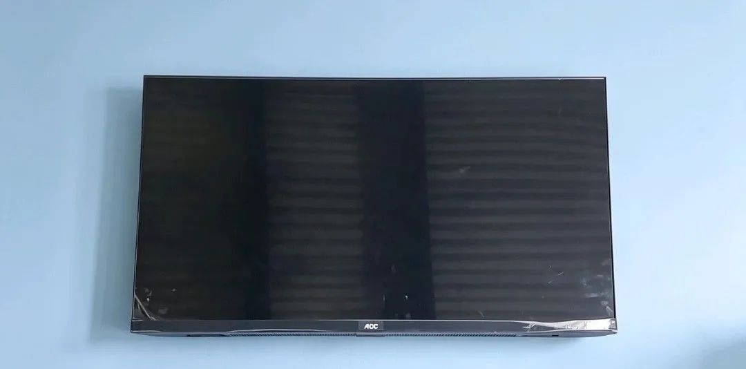 Tv 32 AOC SMART LED HD ROKU  - Foto 3