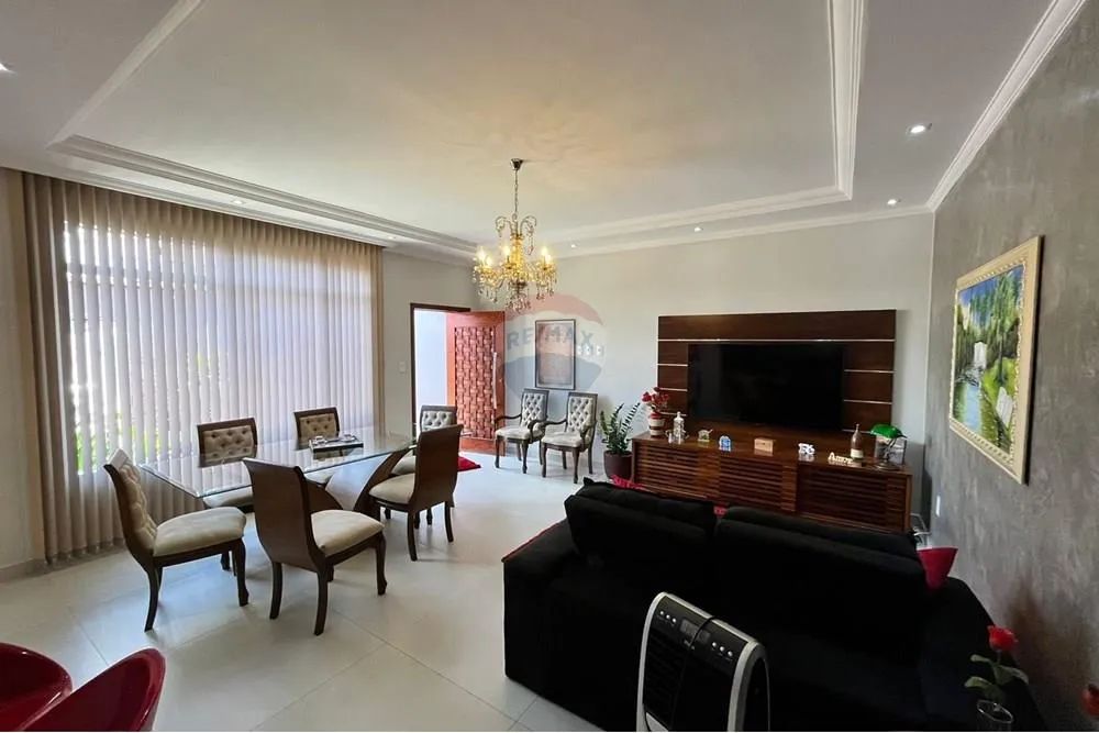 Casa com Três Quartos , sendo uma suite e com area Gourmet. - Foto 2