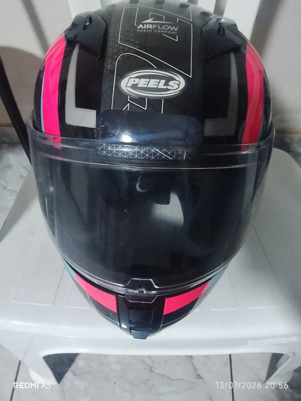 Vendo capacetes de moto - Foto 2