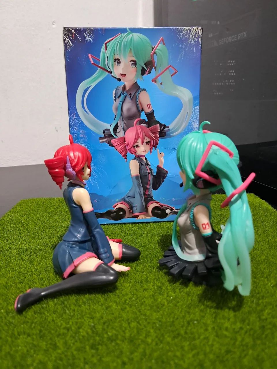 Kit Action Figure Hatsune Miku & Kasane Teto 11cm - Foto 2