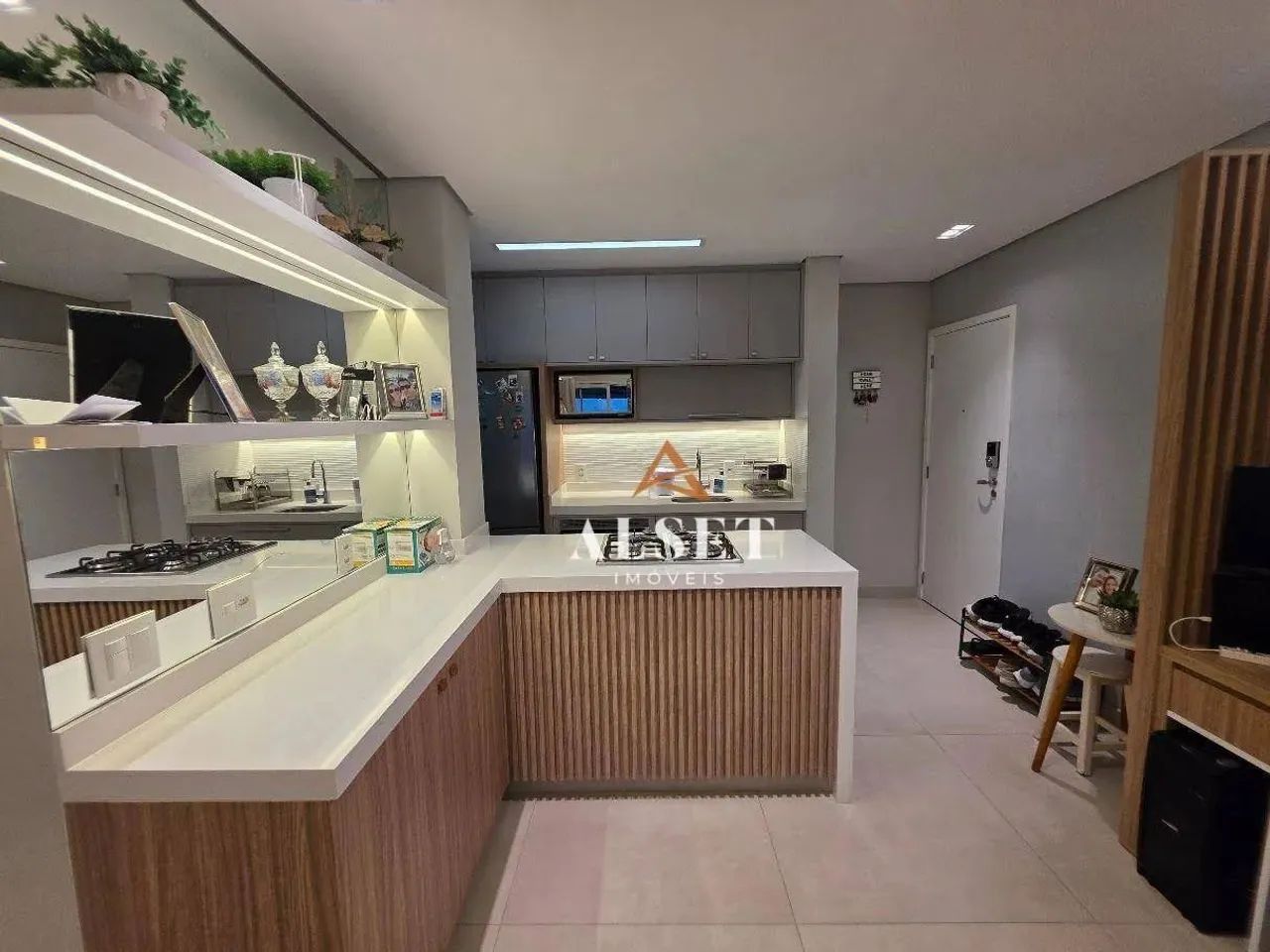 Apartamento com 2 dormitórios e varanda gourmet na Mooca - Foto 4