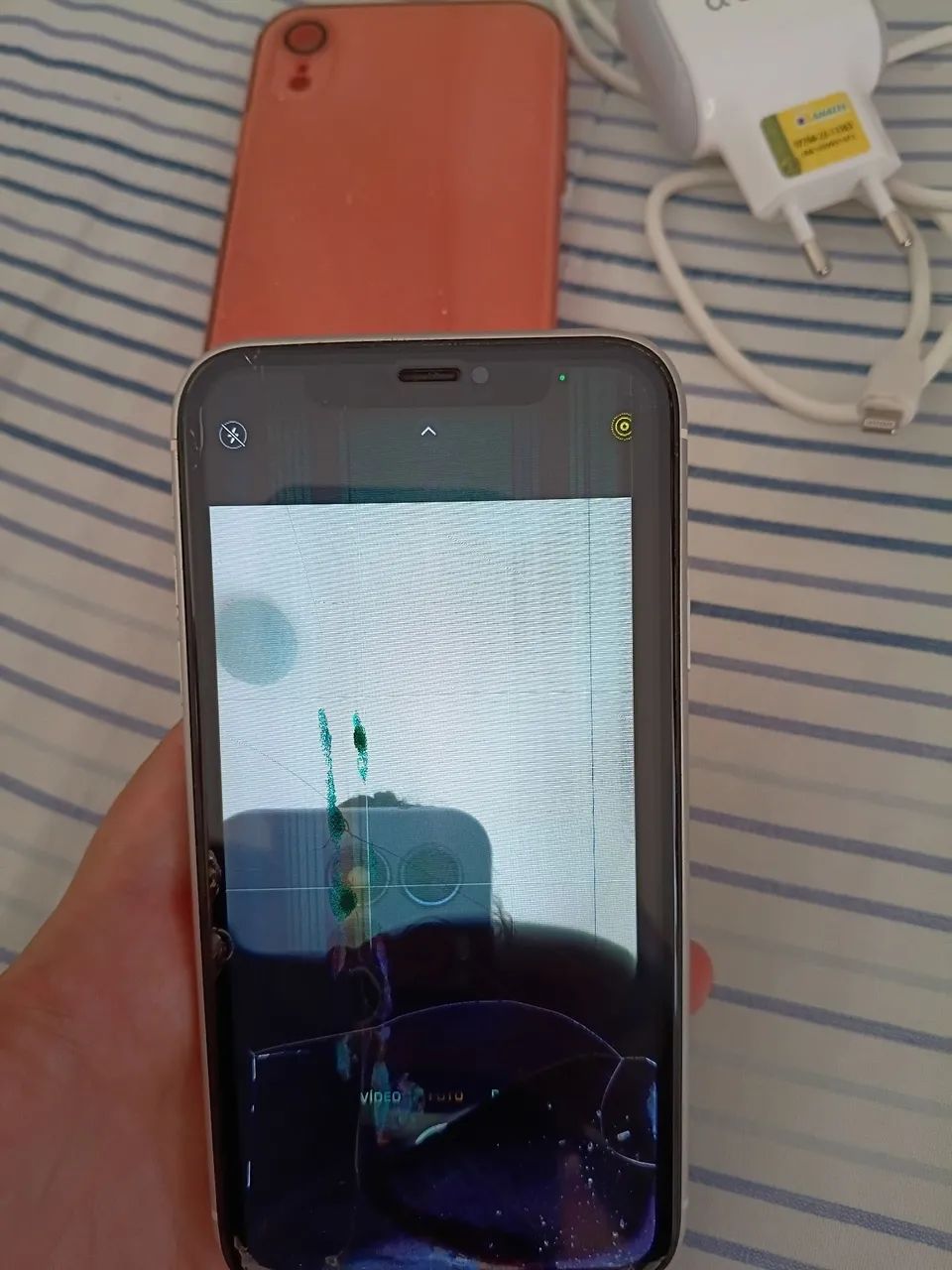 Vendo iPhone XR - Foto 4