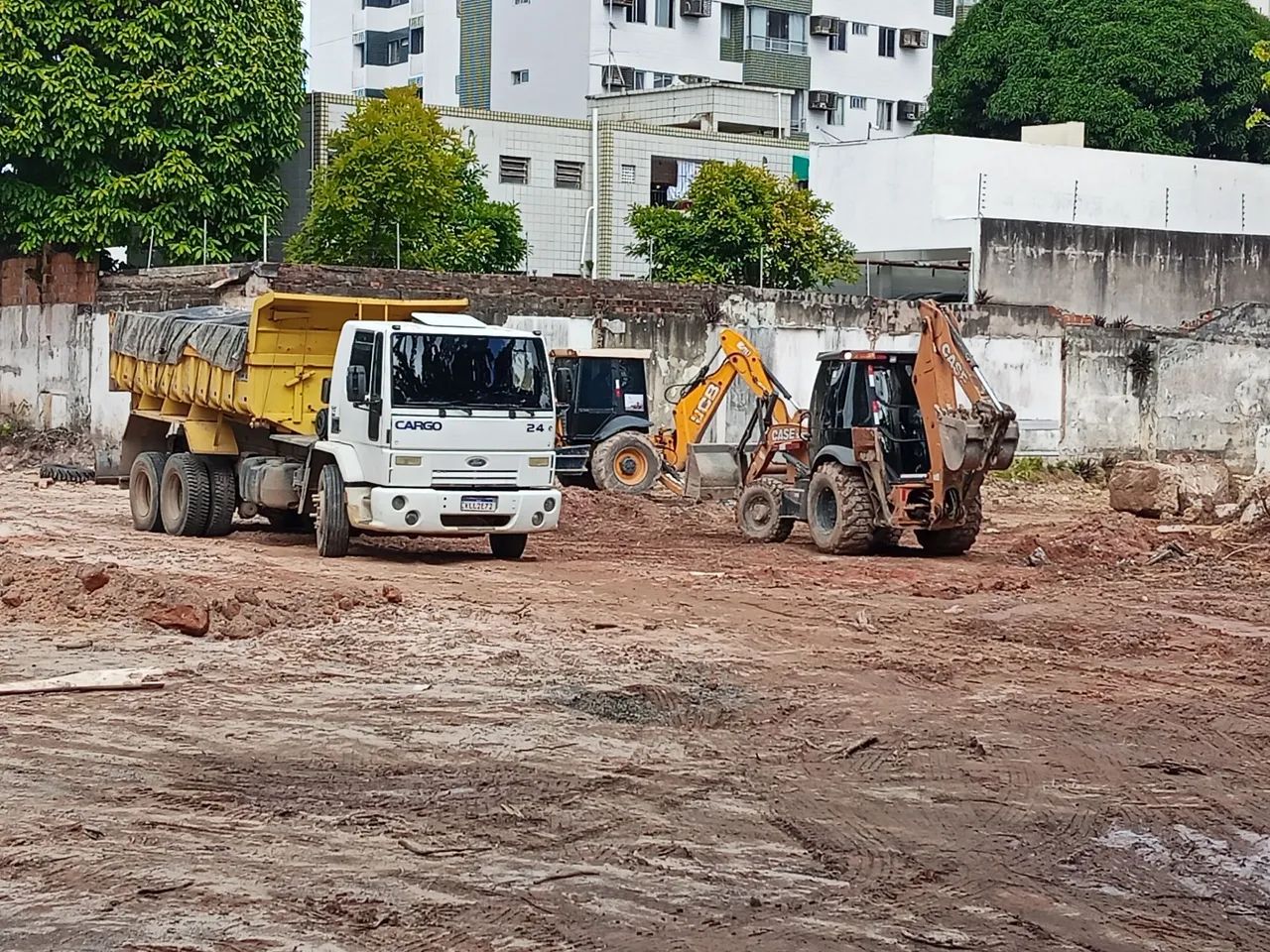 Serviço demolição escavadeira retroescavadeira caçamba - Foto 4