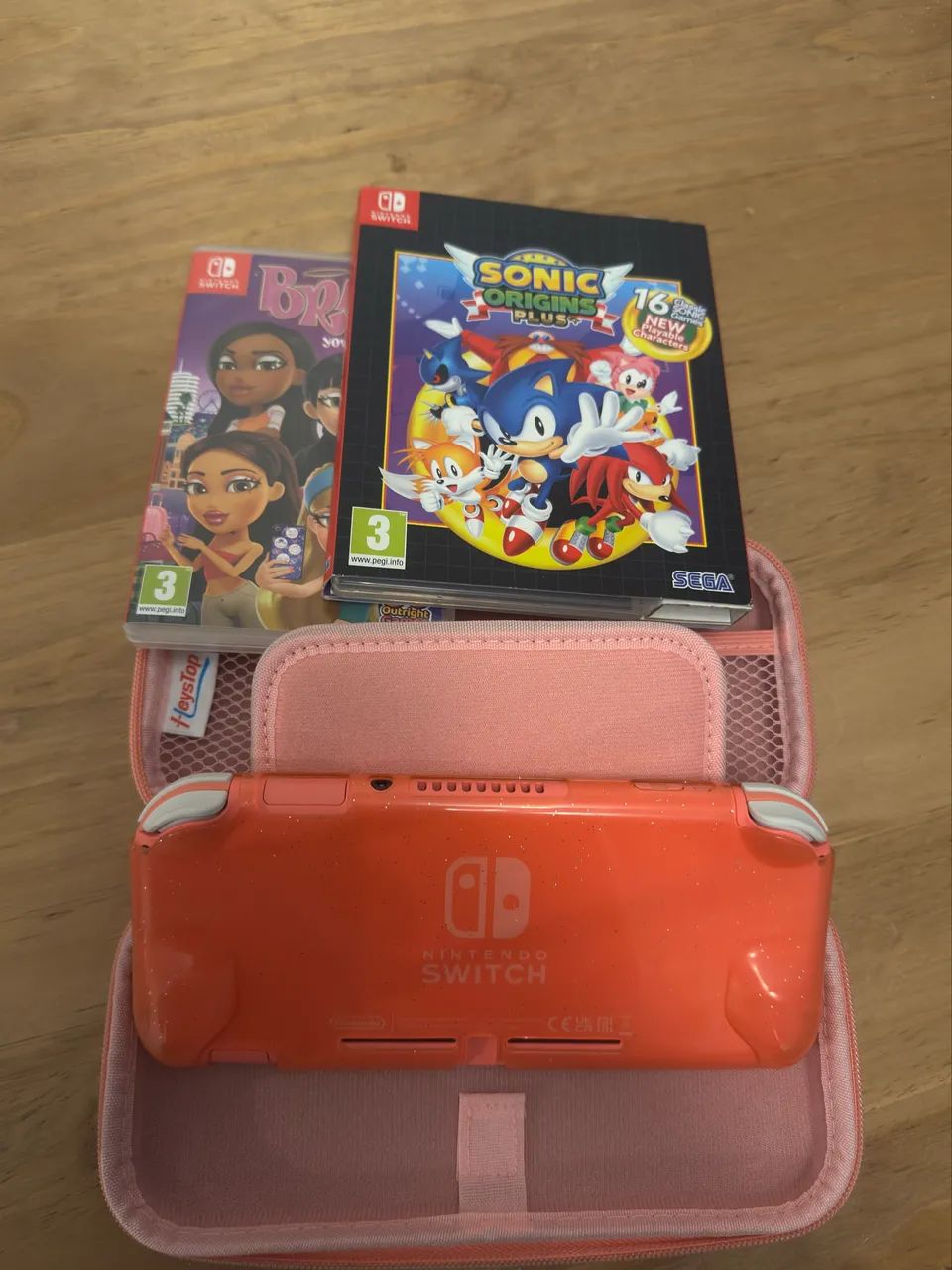 Nintendo Switch Lite - Acompanha 2 jogos - Foto 2