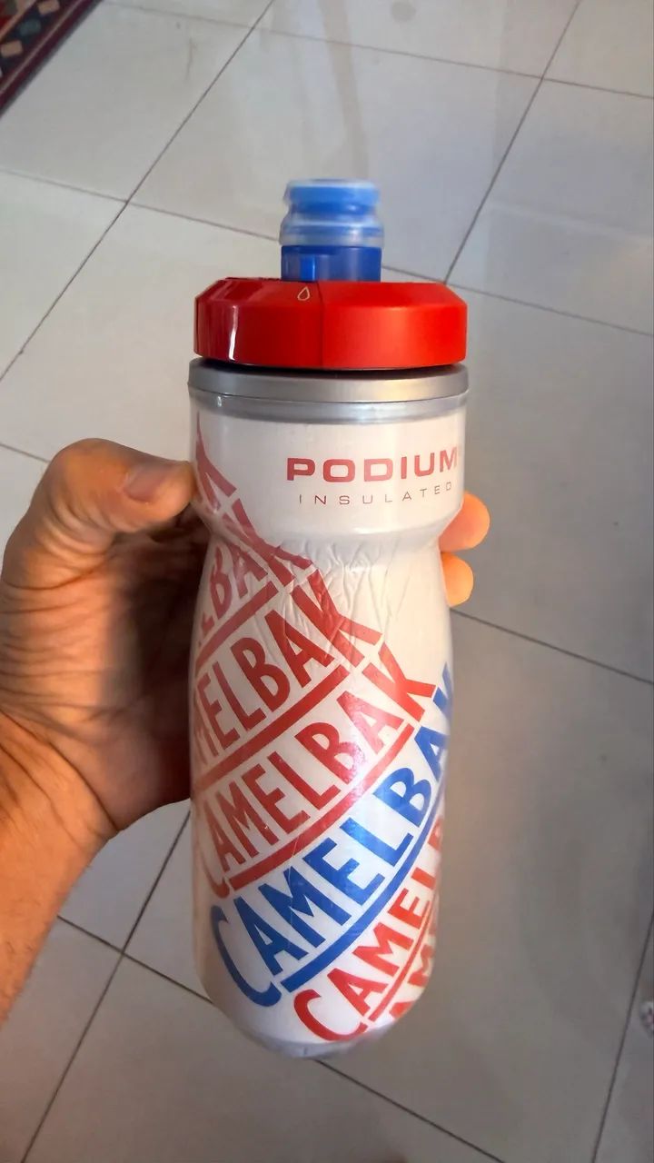 Garrafinha Camelbak Podium Chill 620ml 