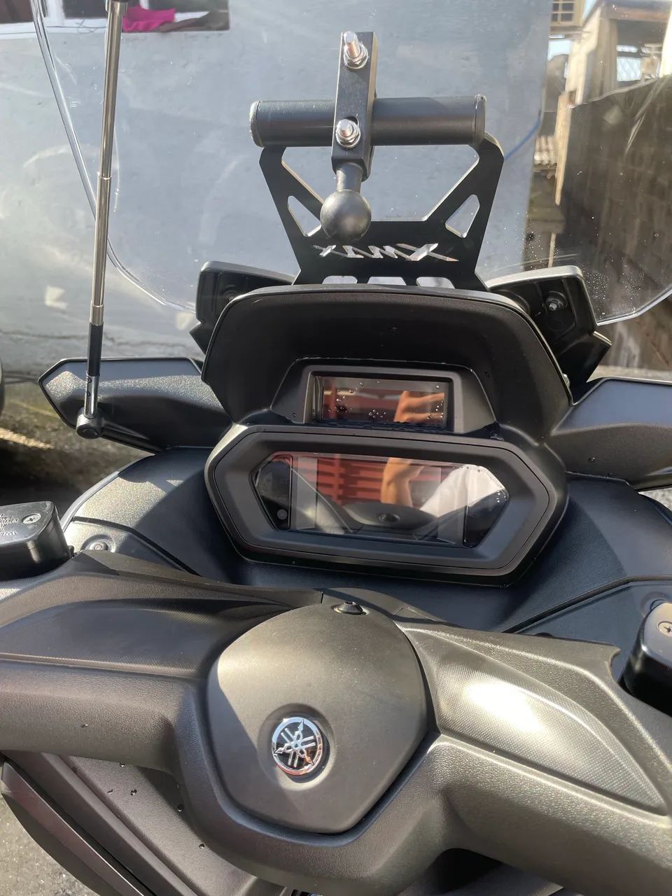 Xmax 250 2025 Connected - ABS - Foto 2