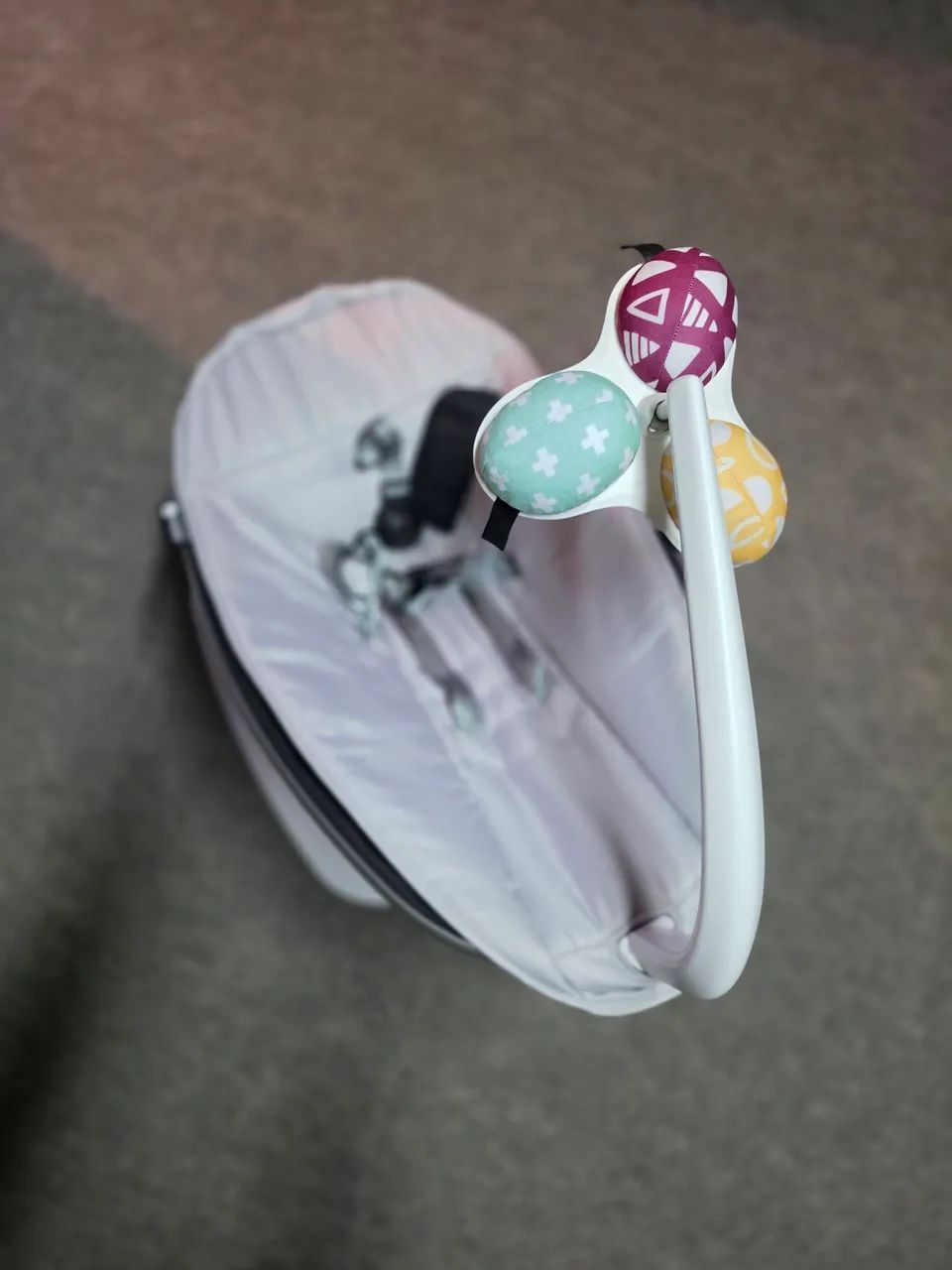 Cadeira balanço bebê MamaRoo 5.0 perfeito estado! - Foto 3