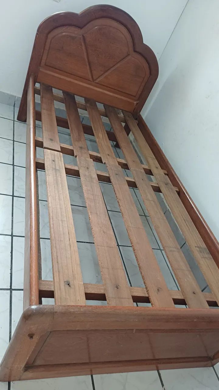 Cama solteiro madeira ROBUSTA 