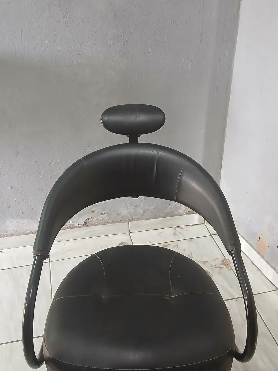 VENDO CADEIRA DE BARBEIRO ? - Foto 3