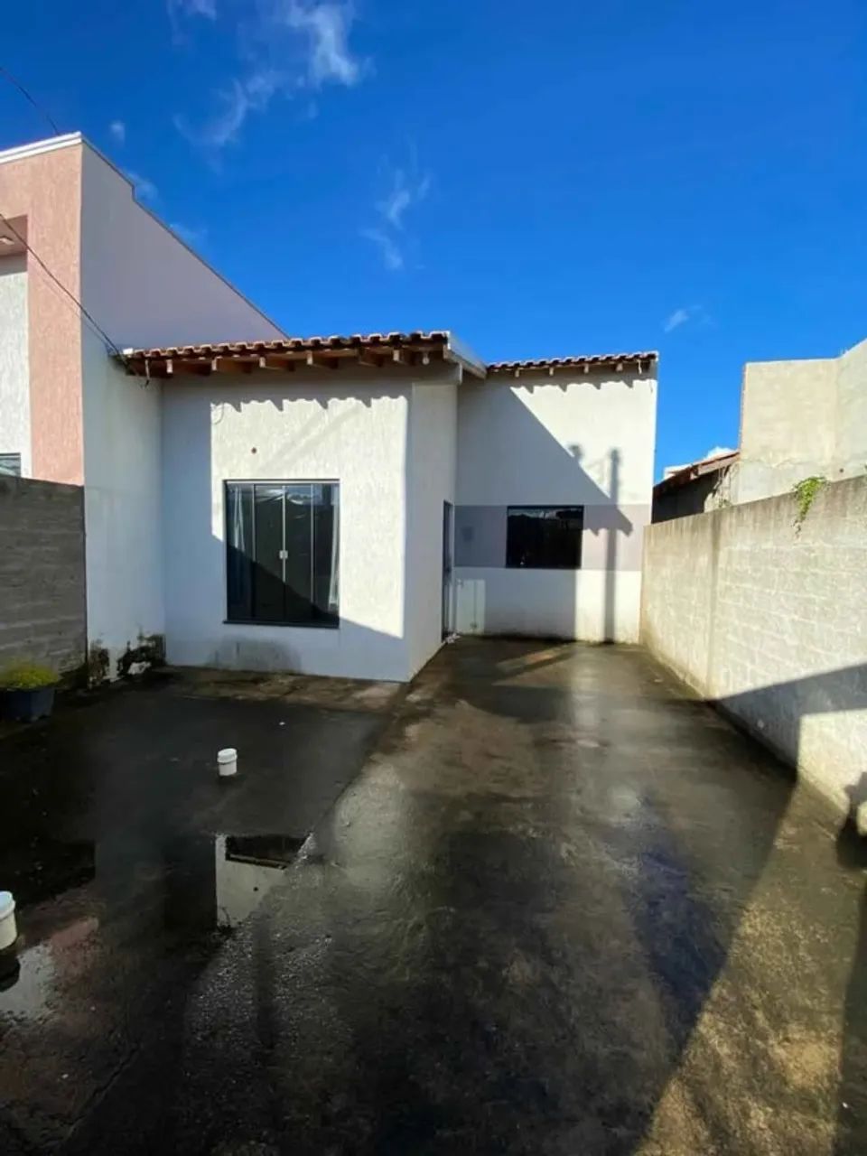 - CASA CIDADE NOVA À VENDA 