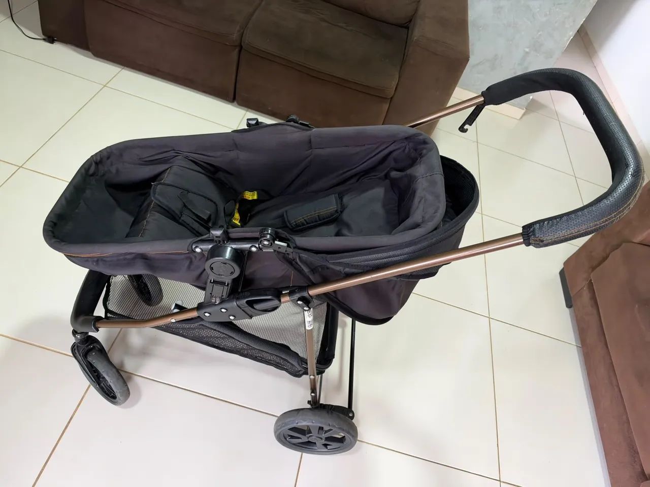 carrinho e bebê conforto Moisés