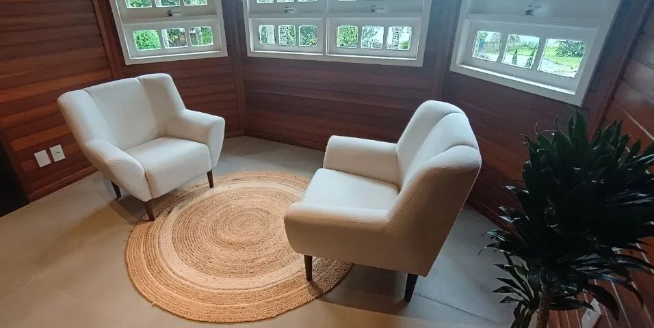Poltronas e tapete - Foto 2
