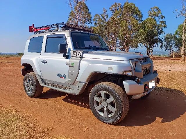 Troller T-4 4X4 3.2 20V TDI CAP. RÍGIDA DIESEL 2015