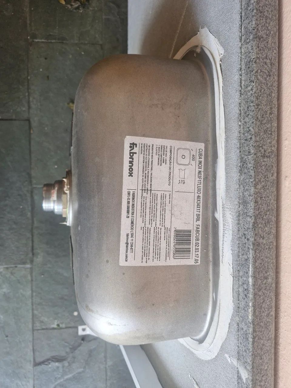 Vendo pedra de granito com Cuba inox nova sem uso - Foto 4