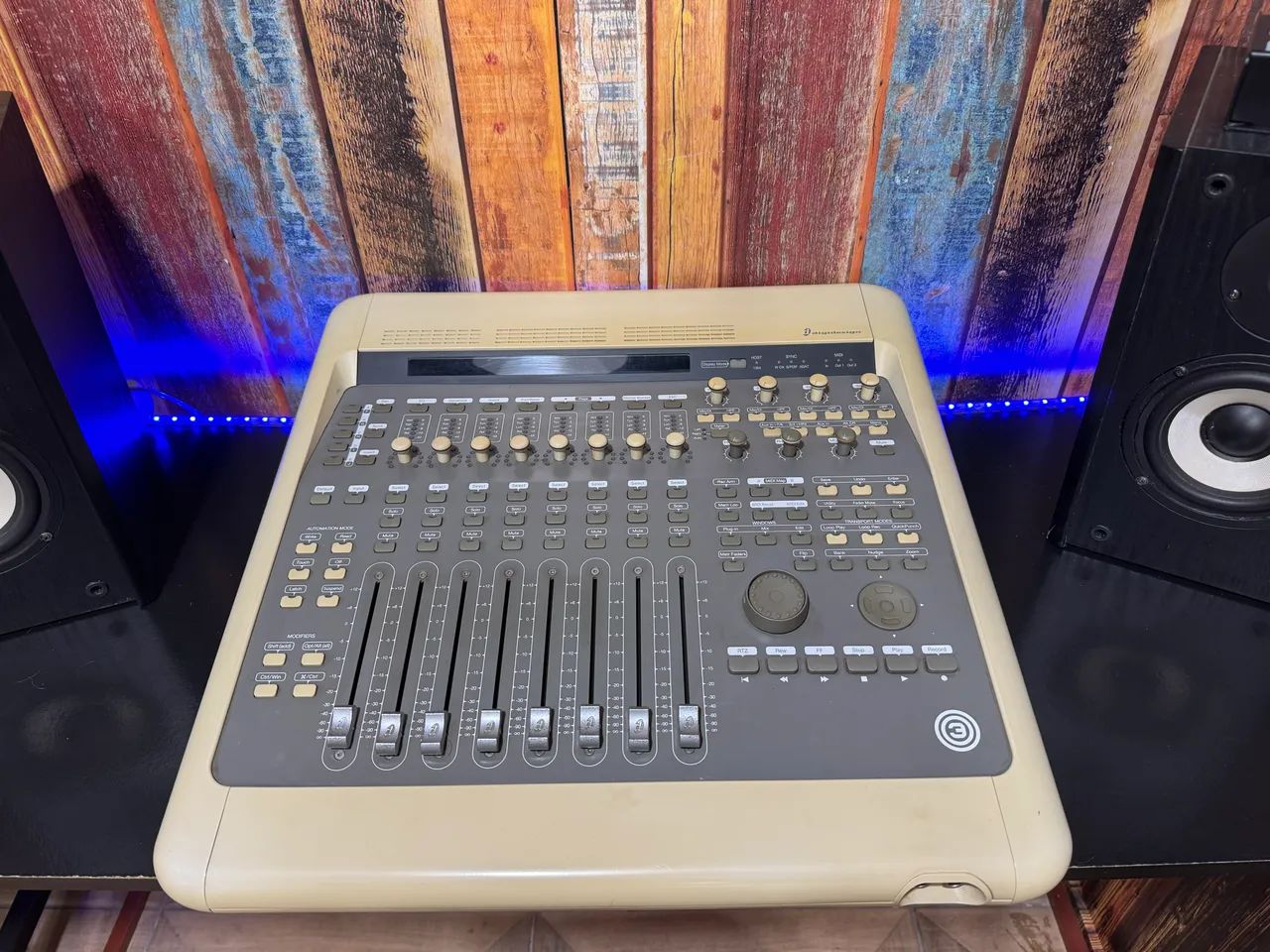 DIGI 003 MIXER