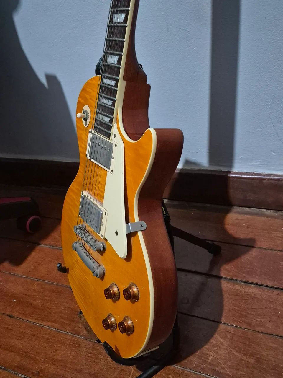 Guitarra Les Paul Epiphone Standard - Foto 3