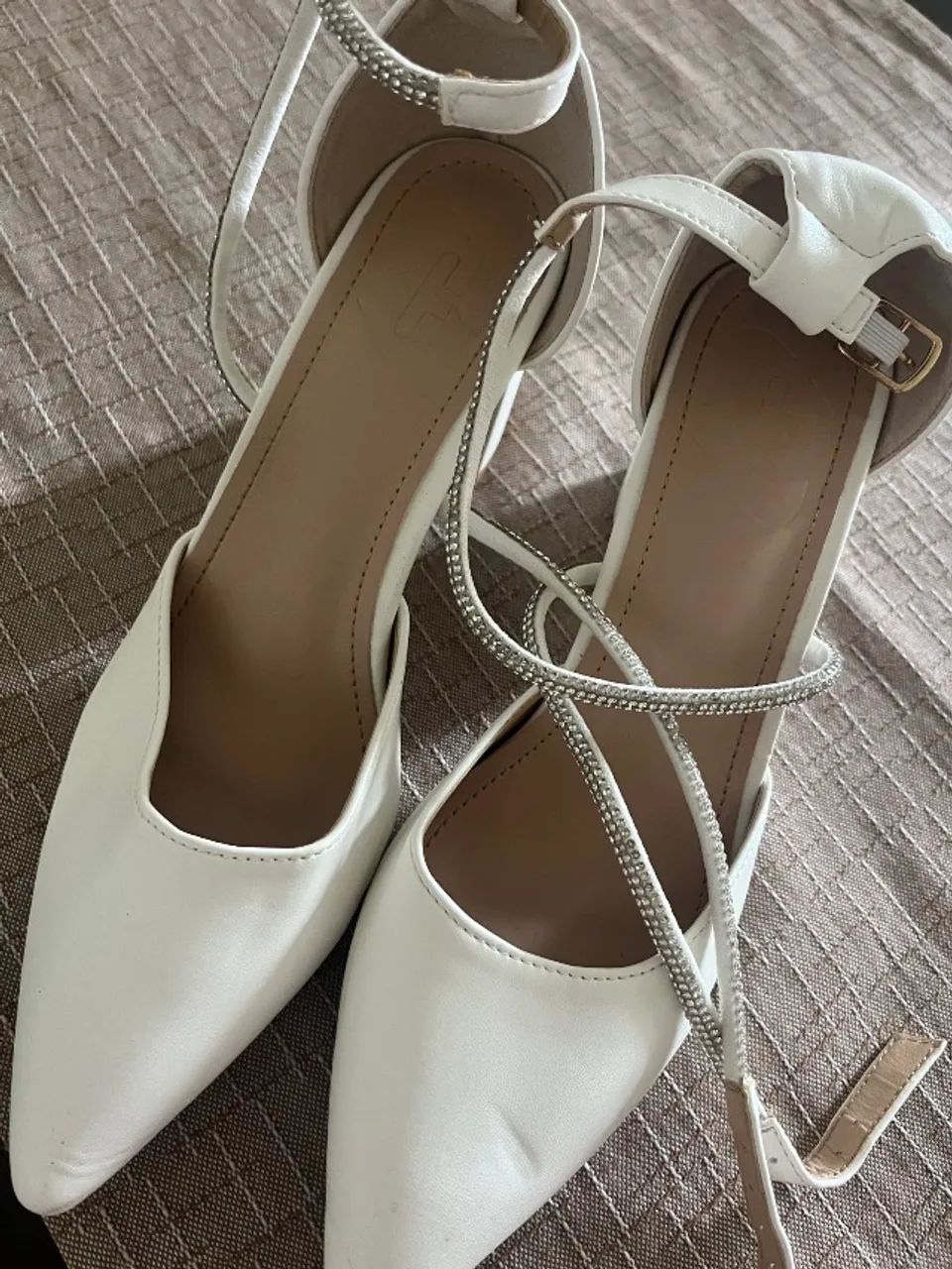 Sapato branco - Foto 2