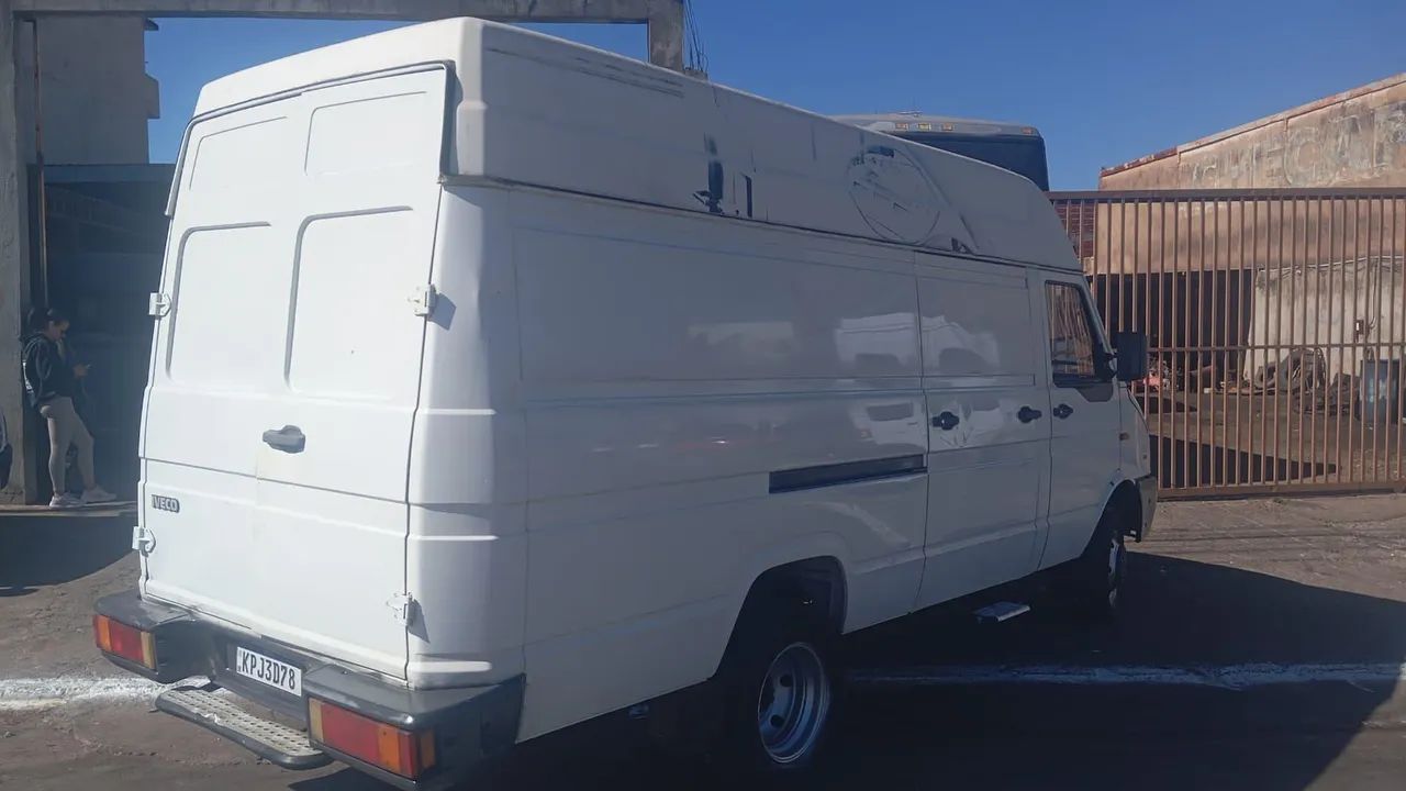 Iveco 4912 - Foto 3