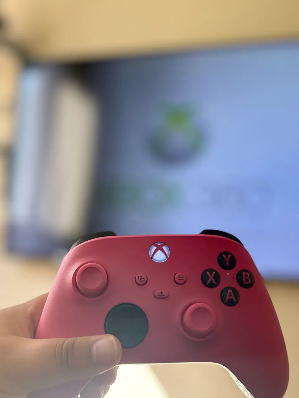 XBOX ONE S - 1TB com controle  - Foto 2