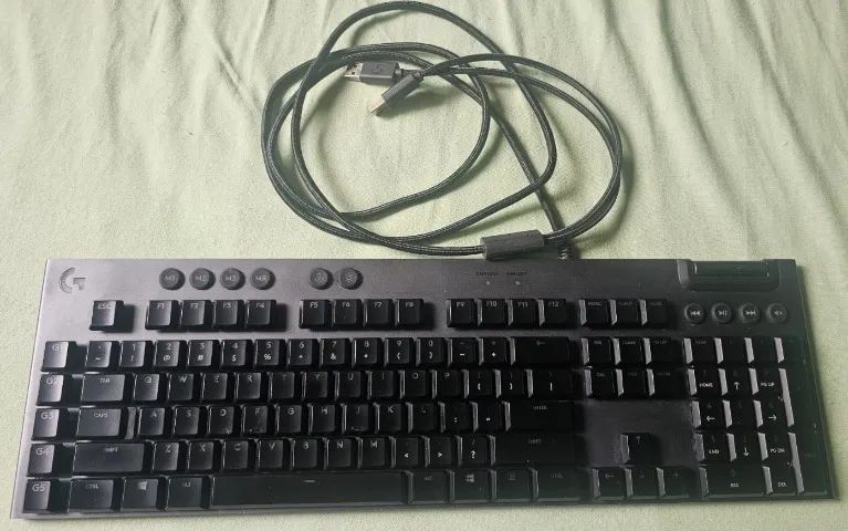 Teclado Mecânico Gamer Logitech G815 RGB LIGHTSYNC - Switch GL Tactile BROWN - Foto 2