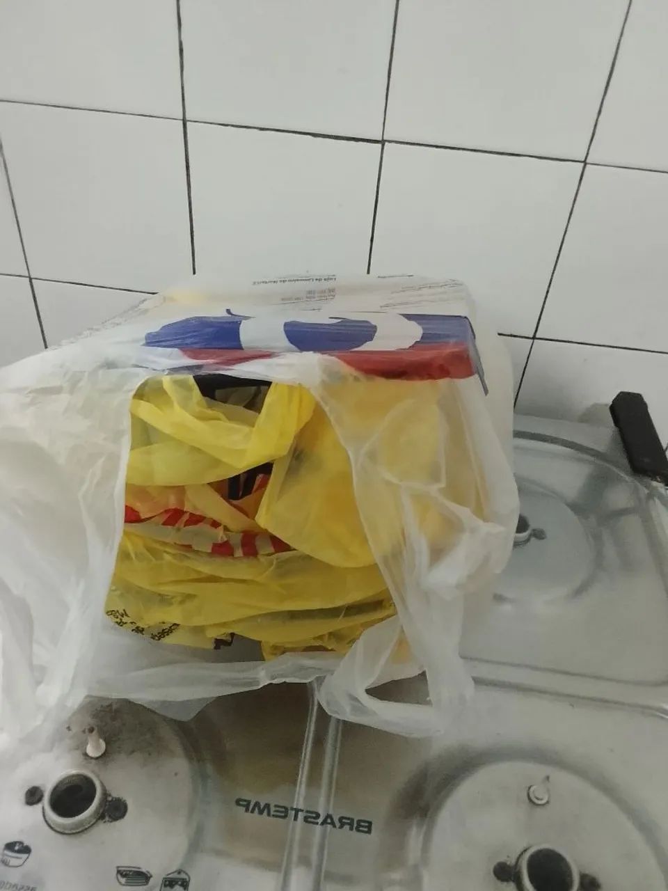 Fogão usado 