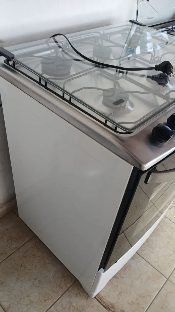 Fogão eletrolux 6bocas automático  - Foto 3