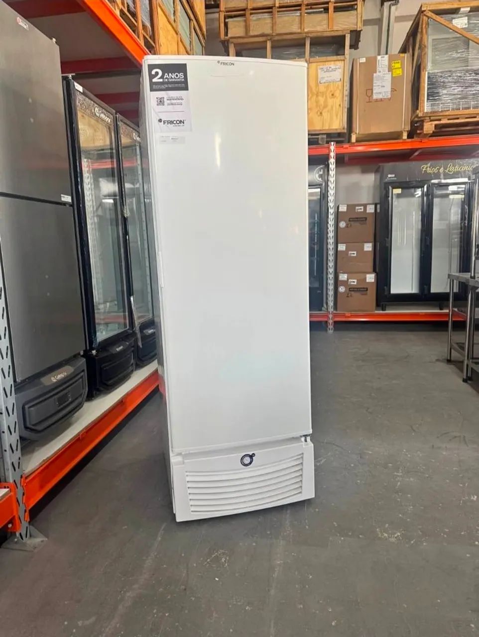 FREEZER VERTICAL 569L FRICON PORTA SÓLIDA -22°C R$ 4.999,00
