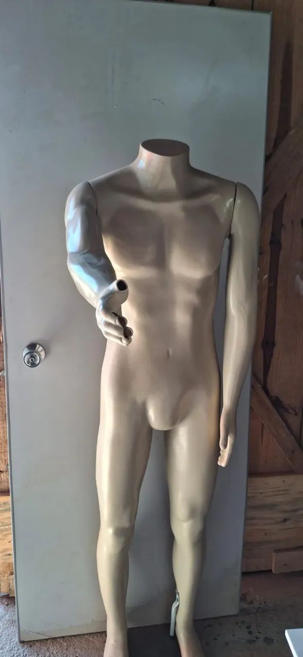 Manequins de perna, em bom estado, valor unitário. - Foto 5