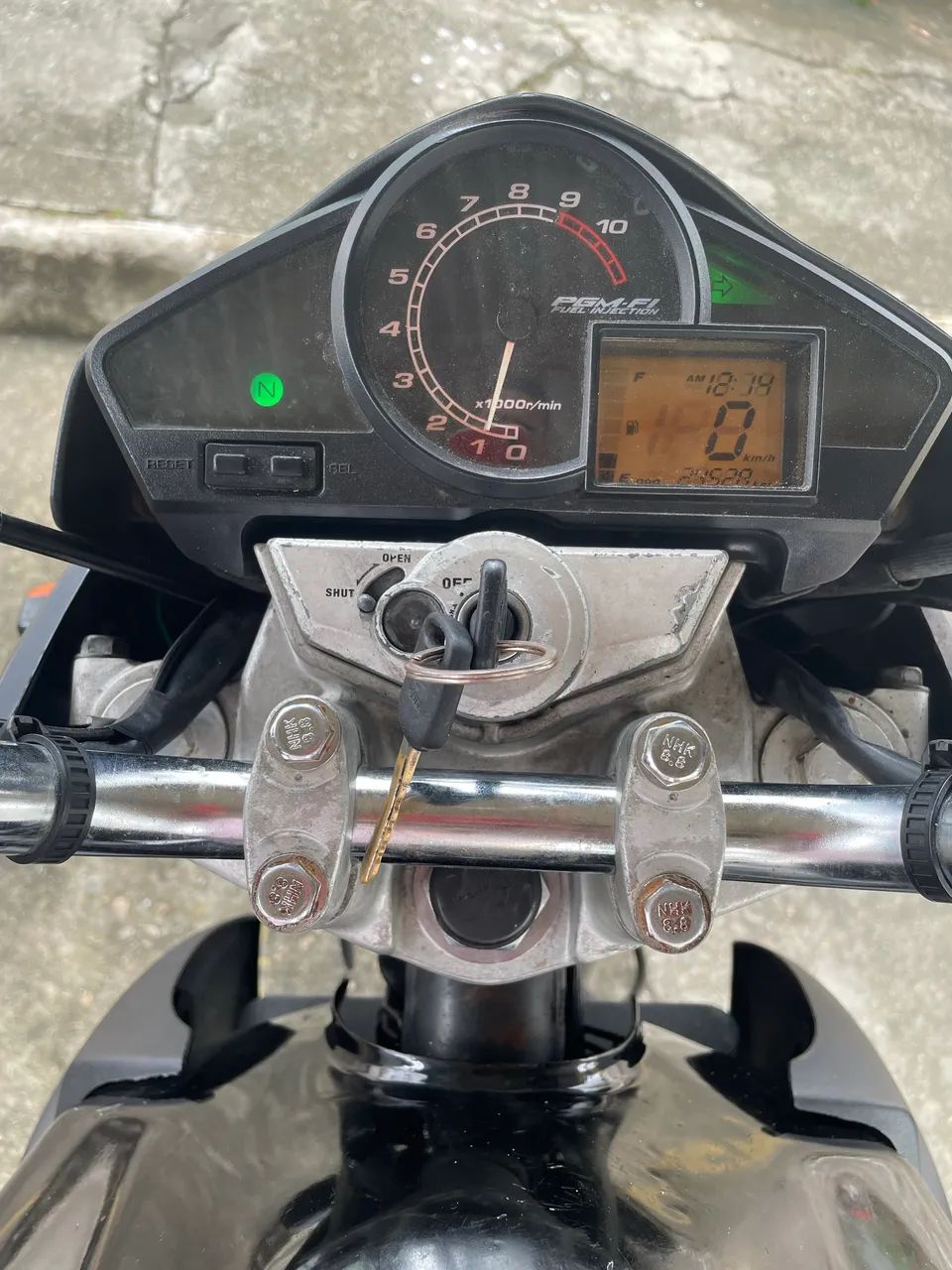 CB 300R 2010 - Foto 3