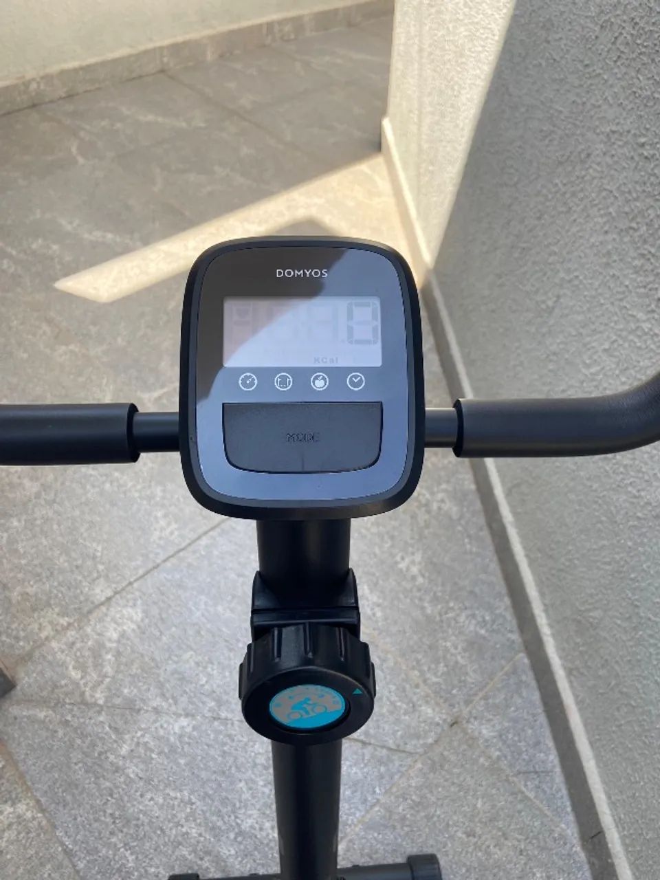Bicicleta Ergométrica de Treino Essential Domyos Preta - Foto 3