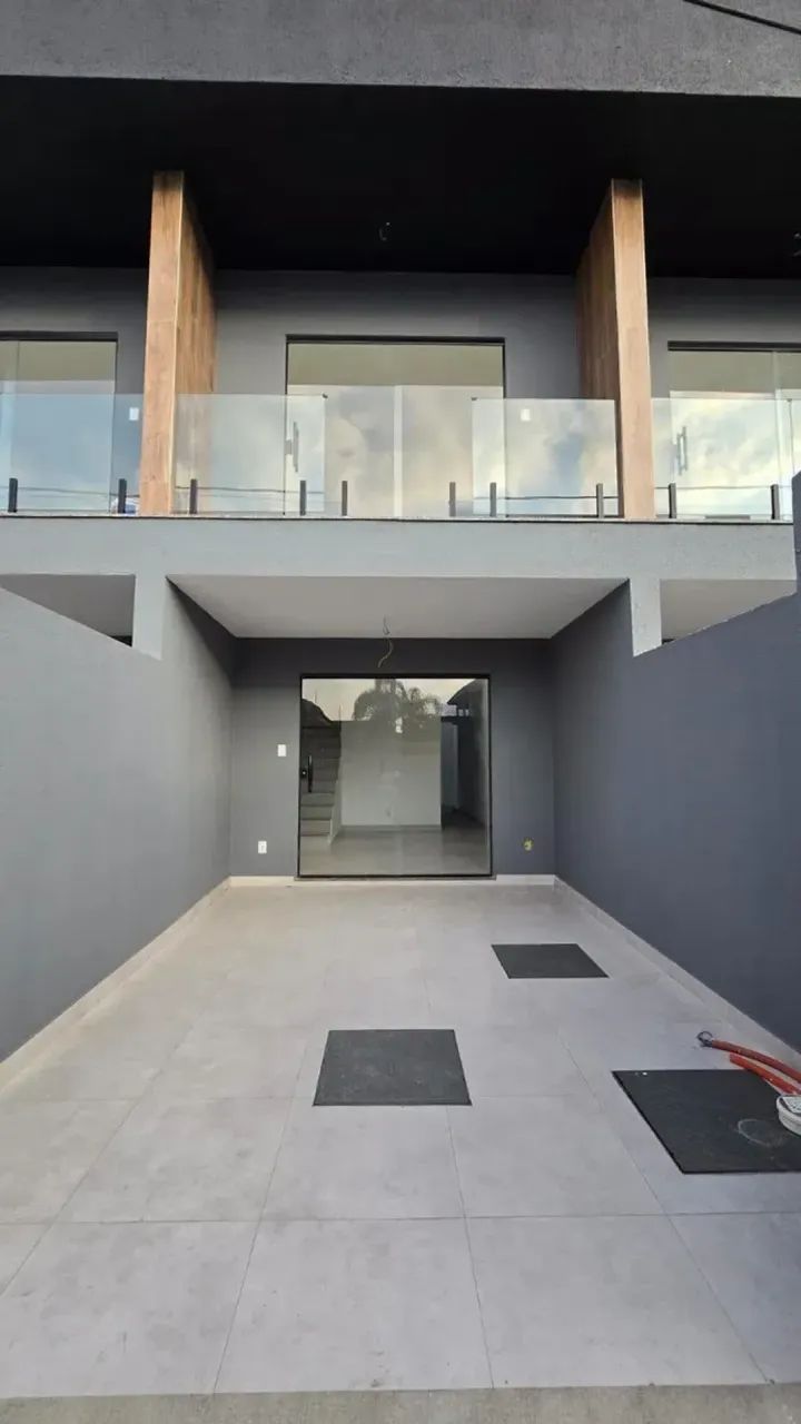 #VENDO Casa Duplex no Engenho, Itaguaí-RJ.