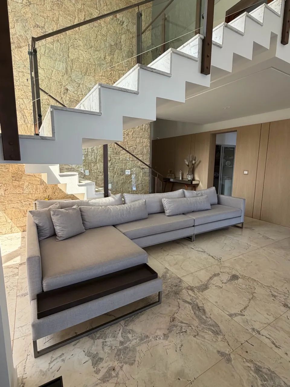 Sofá com chaise FRANCCINO 2,40m modelo LAGO - Foto 4