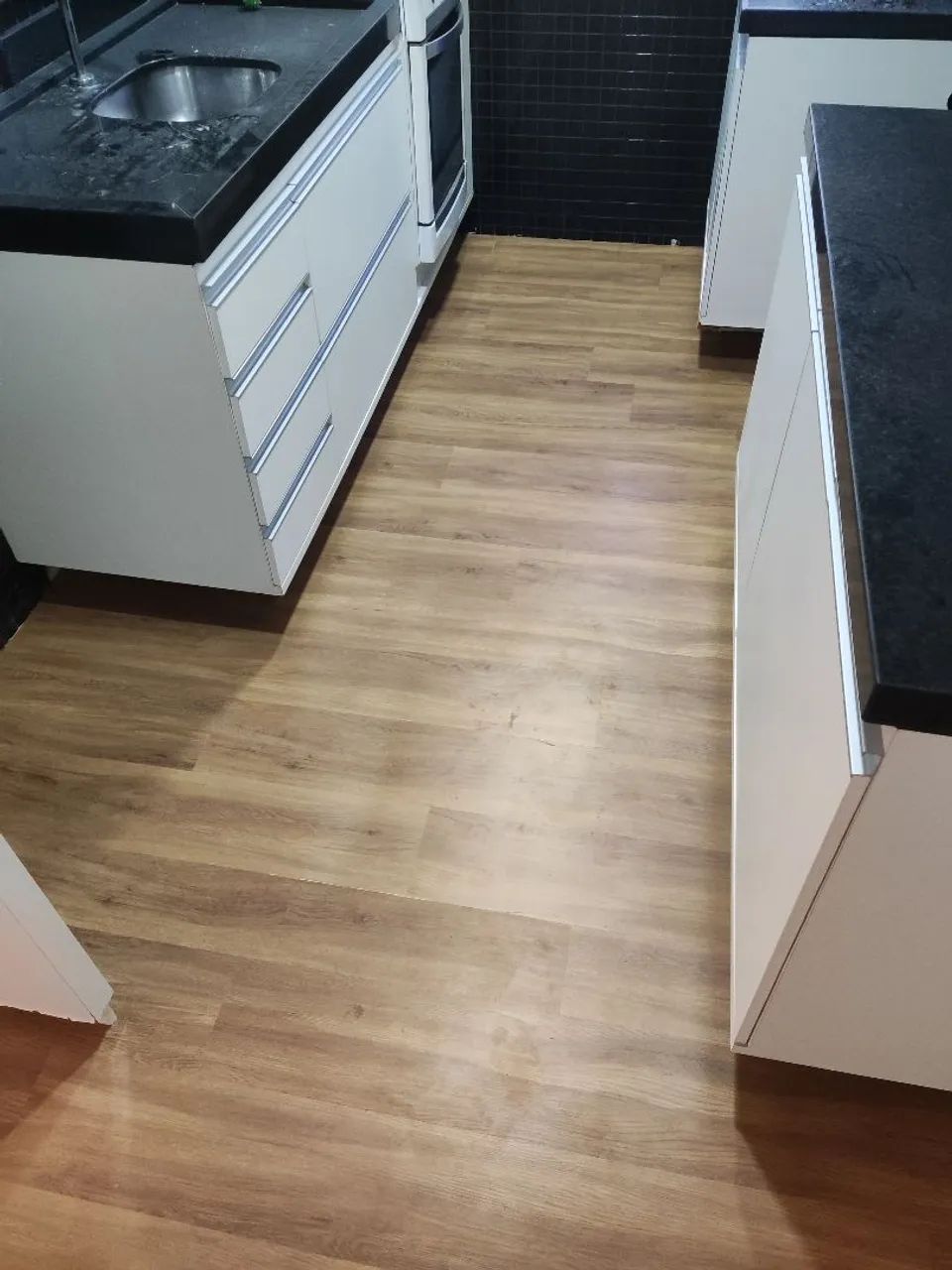 SERVIÇOS DE PISOS VINÍLICO  - Foto 2