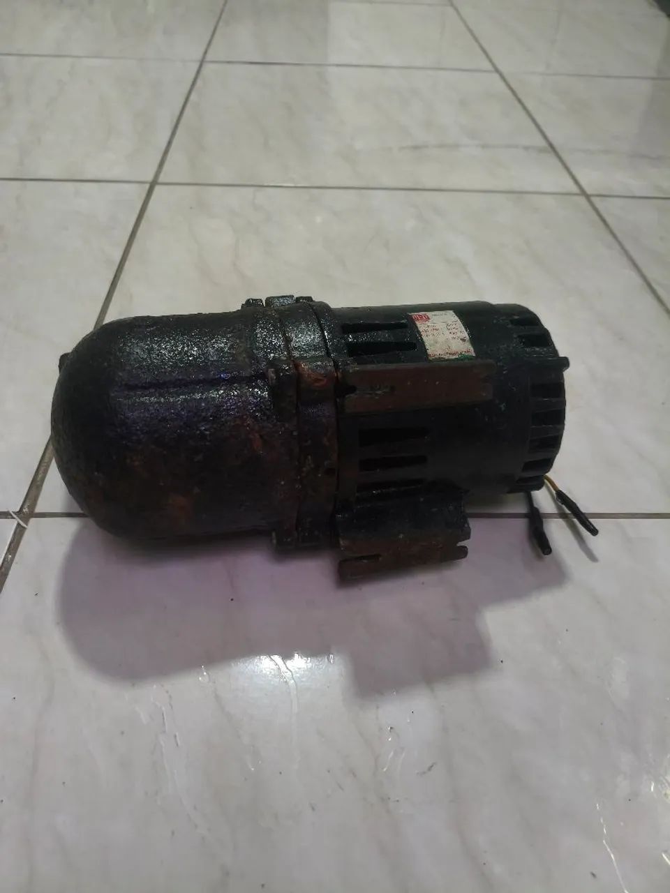 Bomba Auto aspirante Schneider ASP-98 Com Defeito - Foto 5