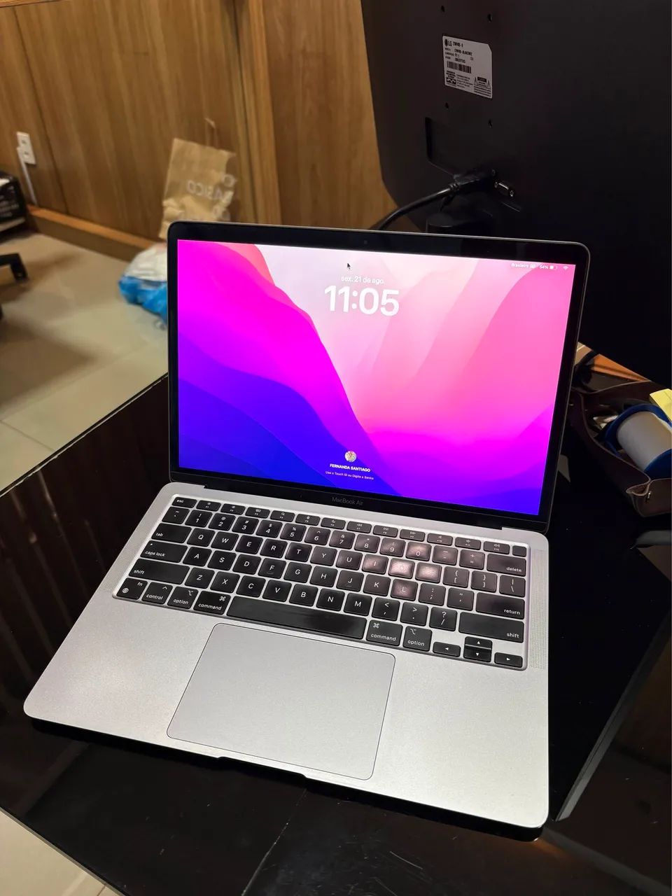 MacBook Air M1 (2020) 512GB SSD / 8GB RAM - Estado de Novo na